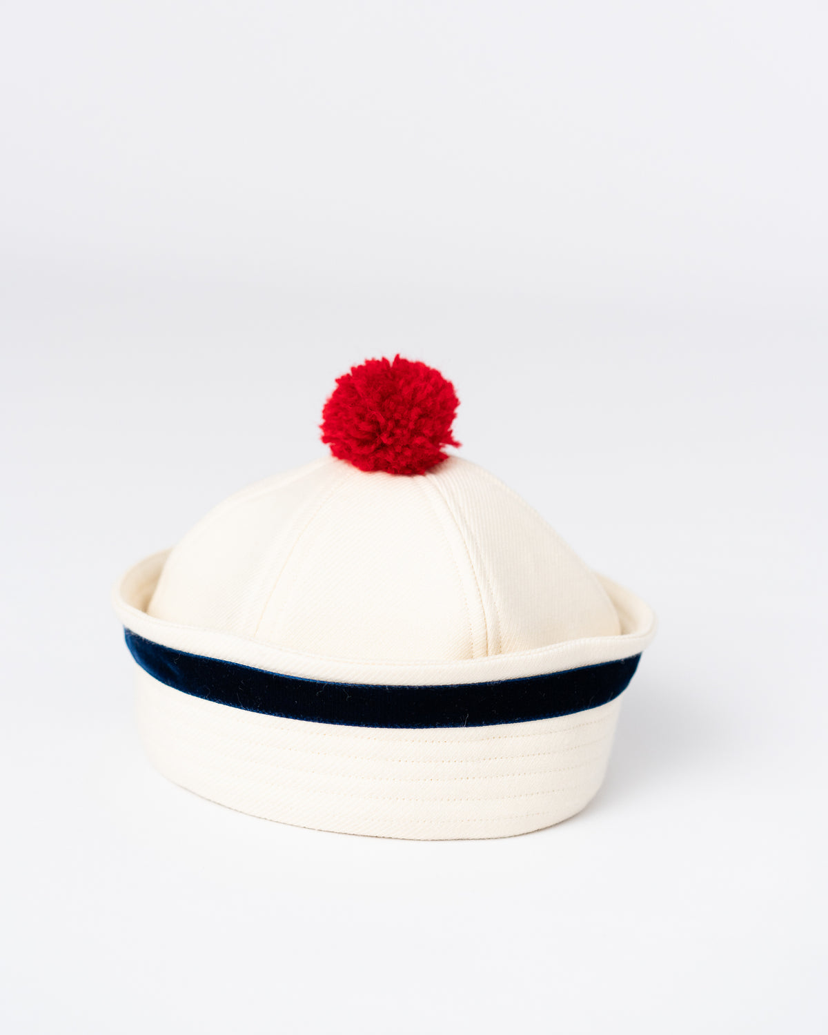 Bonnet Pompon White