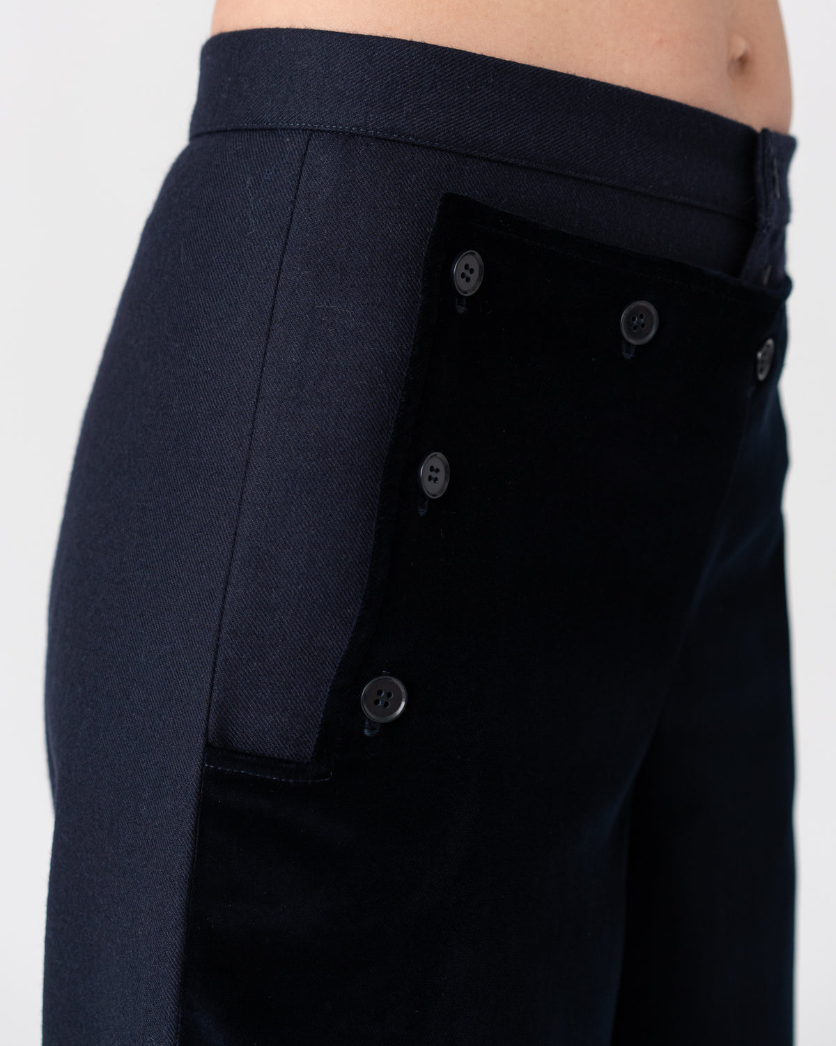 Buttons Pantaloons